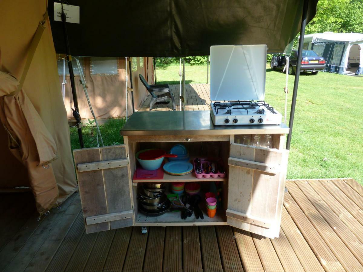 Safari Tent At Camping Le Roptai Rochefort Exterior photo